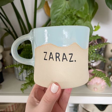 Piękny, błękitny kubek „ZARAZ.” – ręcznie robiony, idealny na prezent - 350 ml