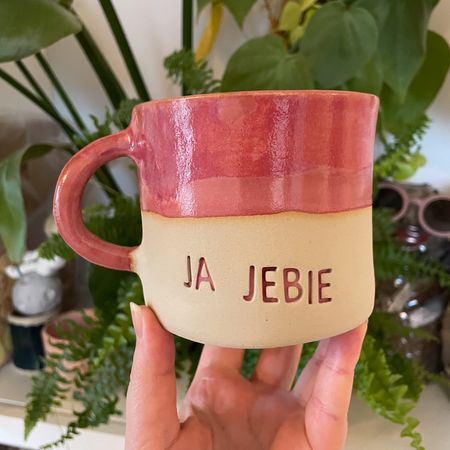 Kubek ceramiczny Ja jebie– pięknie różowy, 350 ml