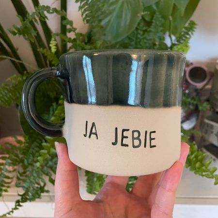 Kubek ceramiczny Ja jebie - 350 ml, owalny kształt