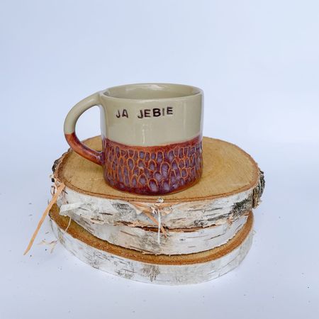 Kubek „Ja jebek” – 200ml - bordo z teksturą