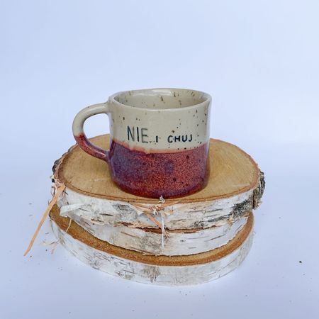 Kubek „Nie, i chuj” – beżowo-bordowy, dwukolorowy
