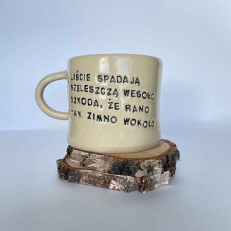 Kubek „Liście spadają, szeleszczą wesoło…” - 350 ml