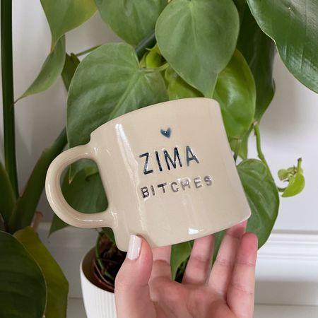 Kubek „ZIMA, BITCHES” - 350 ml